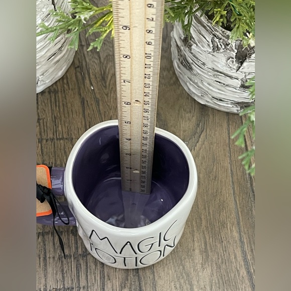 Brand NEW w/Tags Peanuts x Rae Dunn MAGIC POTION Mug feat. Snoopy 🧪🧙‍♀️ - Picture 9 of 11